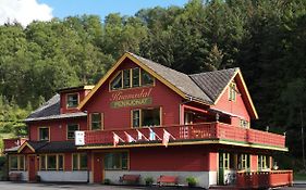 Kvamsdal Pensjonat 2
